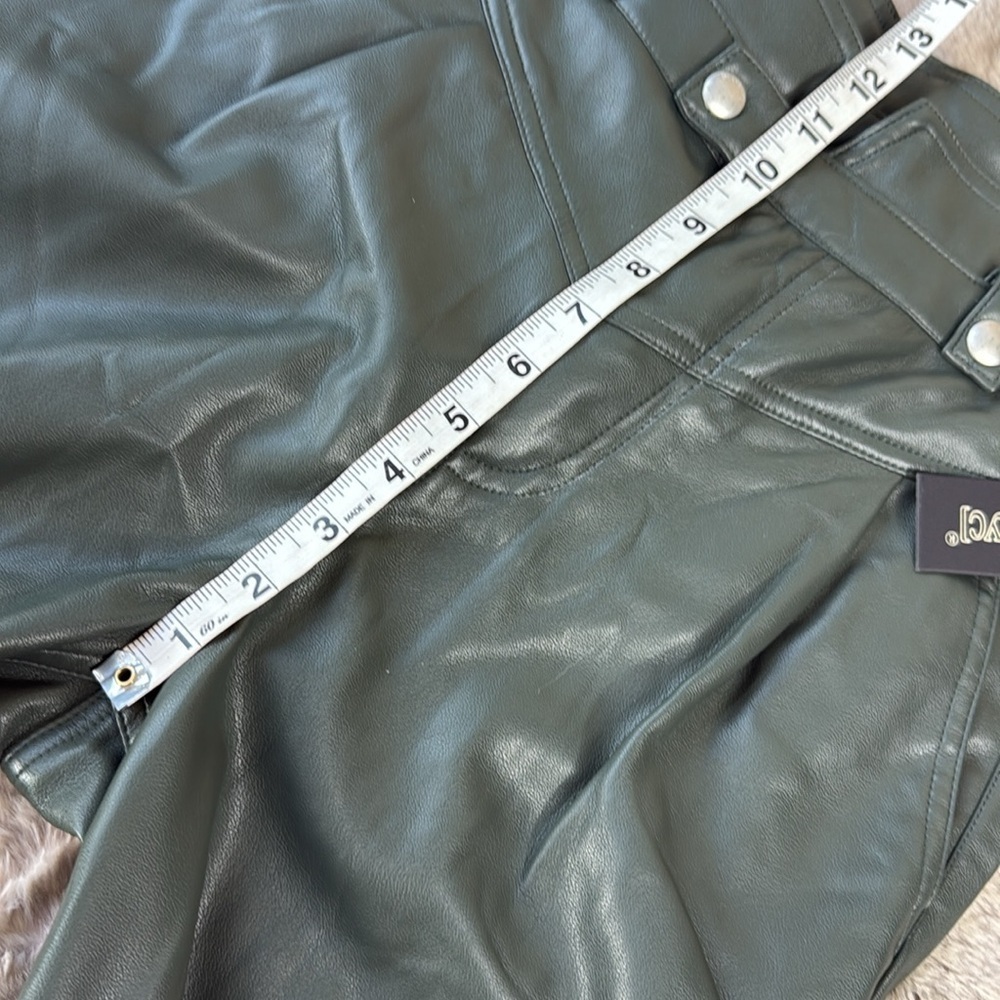 BlankNYC | Faux Leather Olive Green, High Waisted, Paper Bag Pants, Size 25, NWT - Picture 6 of 9
